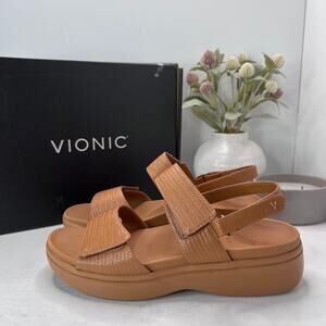 Vionic Fay Orthotic Comfort Platform Sandal Camel Raffia Women's 10 NWB FLAW